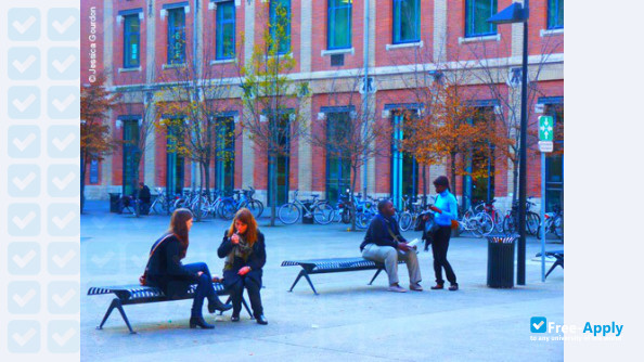 Foto de la Sciences Po Toulouse