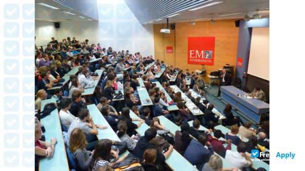 EM Normandie Business School фотография №11
