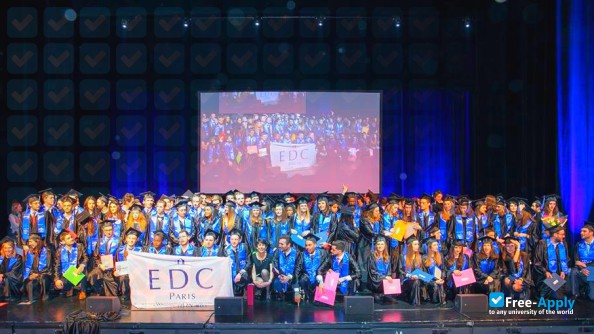 Foto de la EDC Paris Business School #13