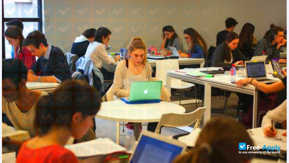 Institute Sciences Po Grenoble фотография №5