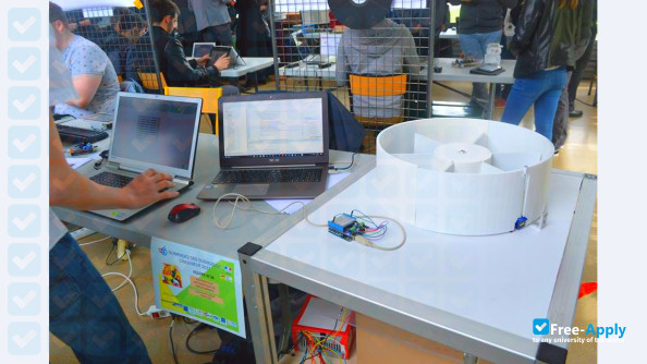 Foto de la University of Technology of Compiegne #9