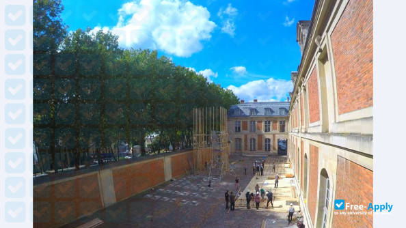 Photo de l’National School of Architecture of Versailles #8