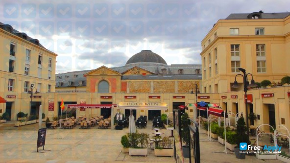 Foto de la National School of Architecture of Versailles