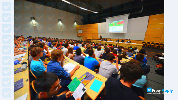 Central School of Nantes photo #7