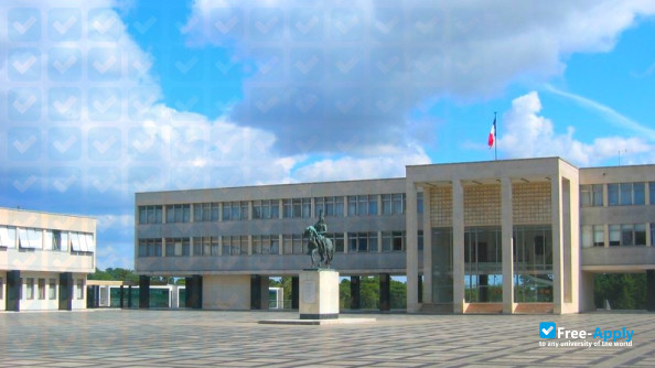 Military Schools of Saint Cyr Coetquidan фотография №6