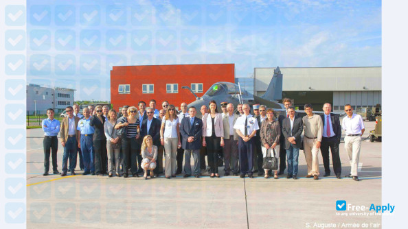 Photo de l’The Institute of Advanced Study of National Defense (IHEDN) #2