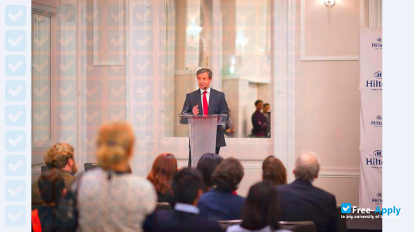 Foto de la Luxury Hotelschool Paris #3