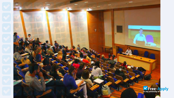 Photo de l’School for Advanced Studies in the Social Sciences #10
