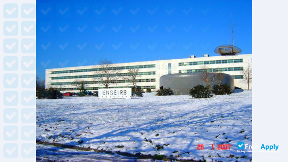Photo de l’National School of Electronics, Computer Science, Telecommunications, Mathematics and Mechanics of B #4