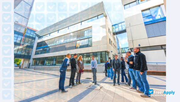 Foto de la Higher National School of Chemical Industries of Nancy #11