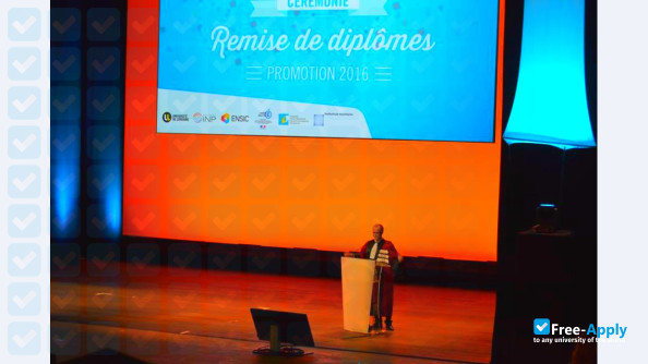Foto de la Higher National School of Chemical Industries of Nancy #2
