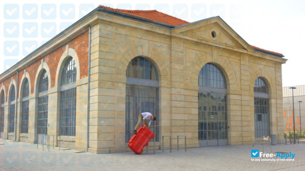 Graduate School Art and Design Saint Etienne photo #2