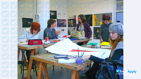 Avignon School of Art photo #3