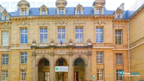 Foto de la National School of Chemistry of Paris #6