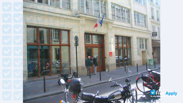 National School of Industrial Design photo #5