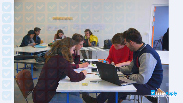 Reims School of Art and Design photo #12