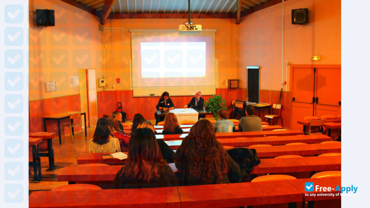Regional Institute of Social Work photo #11