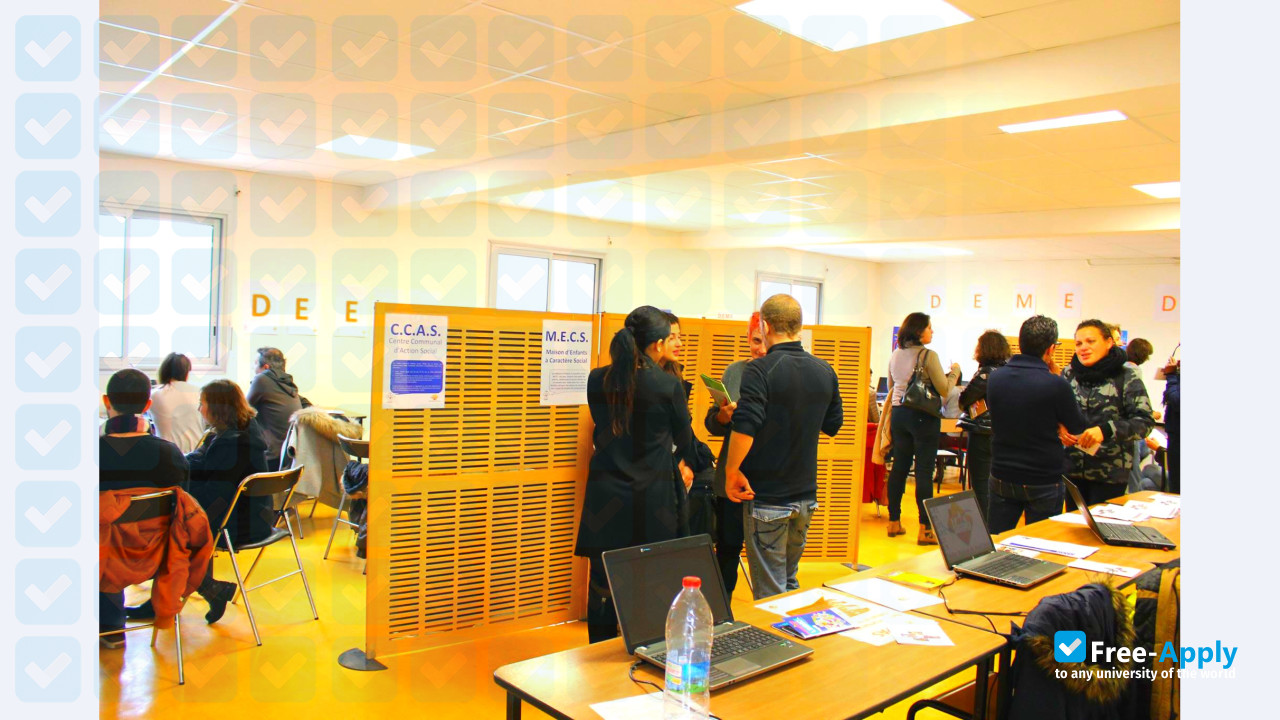 Regional Institute of Social Work photo #2