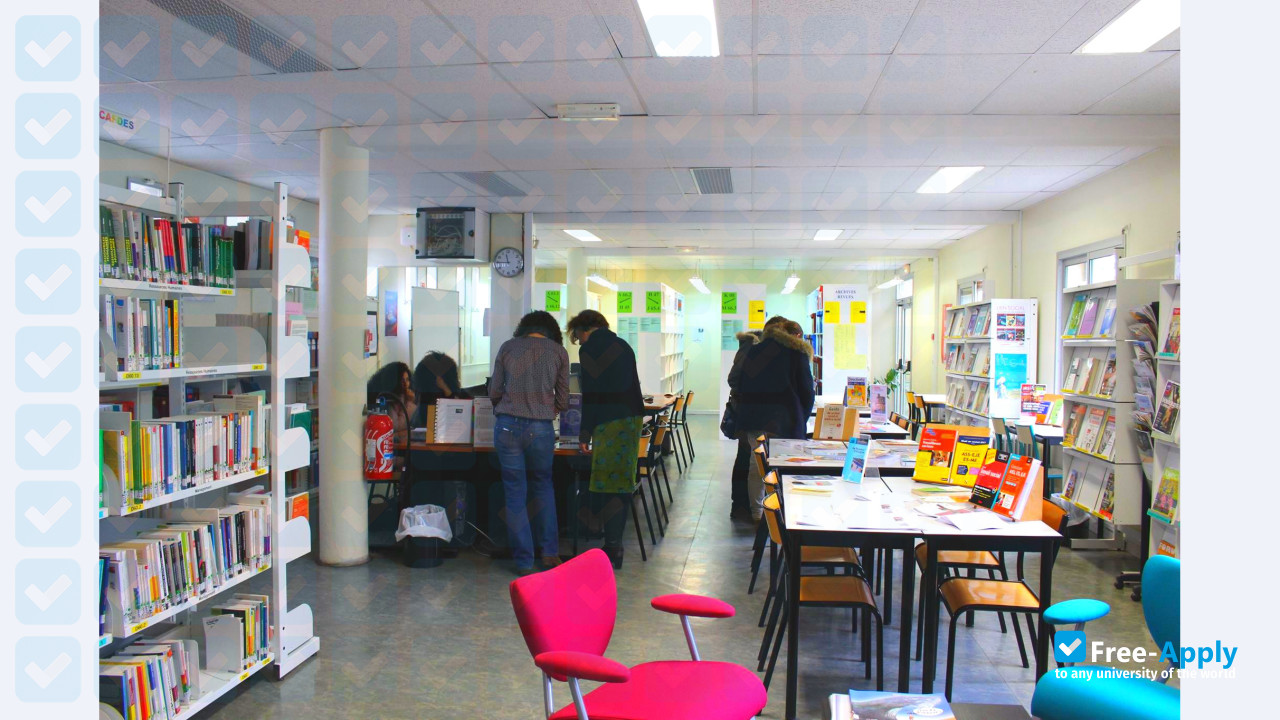 Regional Institute of Social Work photo #2