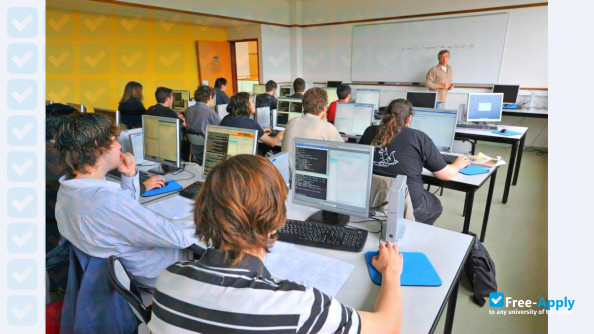 Public Engineering School in Computer Science photo #12