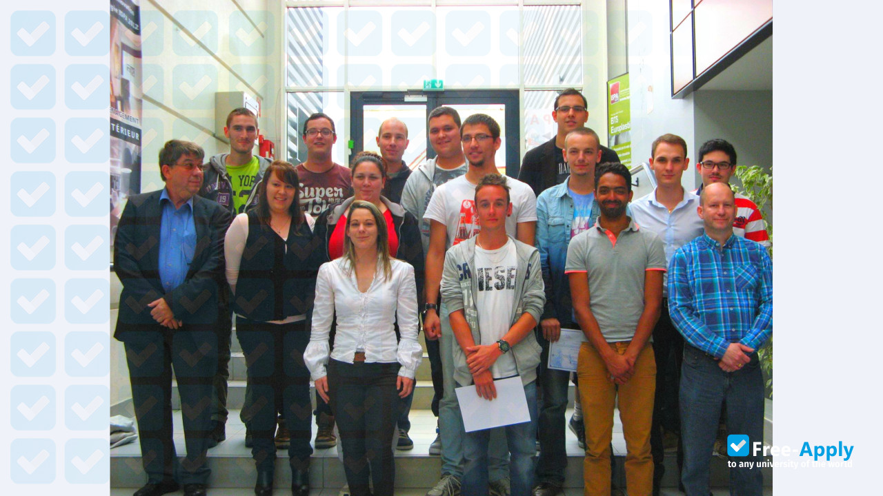 Photo de l’ISPA Institute of Plastics of Alençon #8