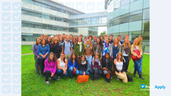 Photo de l’Graduate School of Biotechnology of the Strasbourg #5
