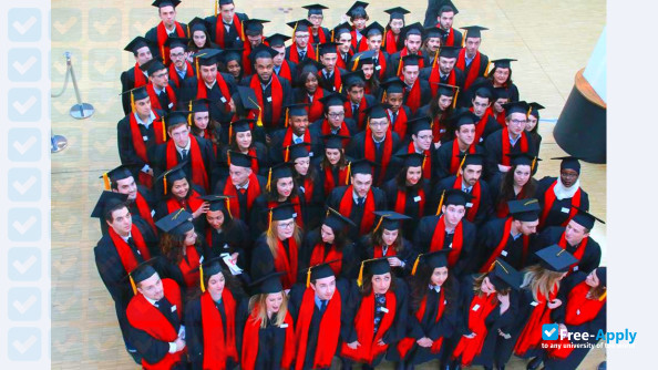 La Rochelle Business School photo #6