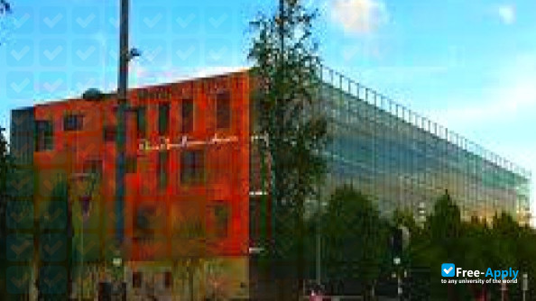 Фотография Lyon Polytechnic Institute