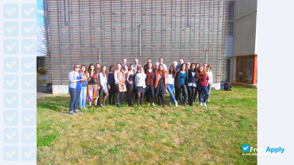 Foto de la Grande Ecole d'Ingénieur Agronome and Food Industries #3