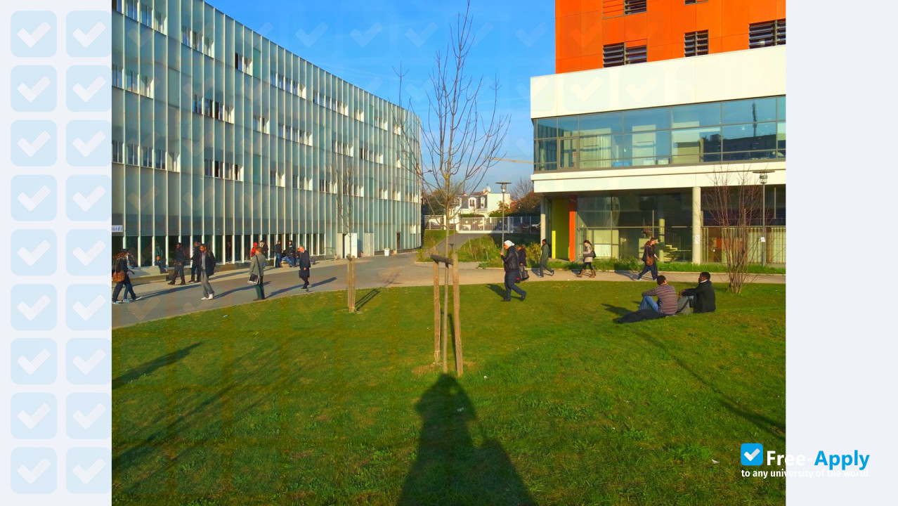 University of Paris VIII фотография №5