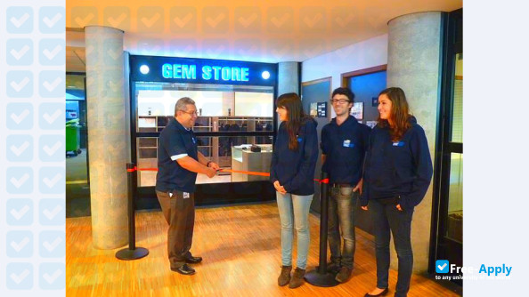 Grenoble School of Management photo #4