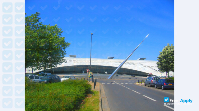 Foto de la ESIEE Paris #1