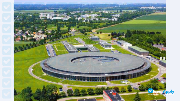 Foto de la University Paris-Saclay #4