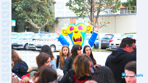 University Institute of Technology of Nîmes photo #9