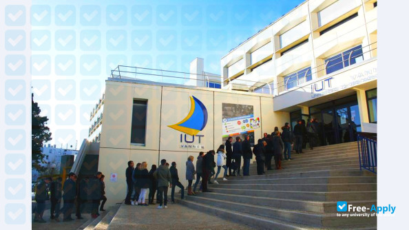 University Institute of Technology of Vannes photo #11