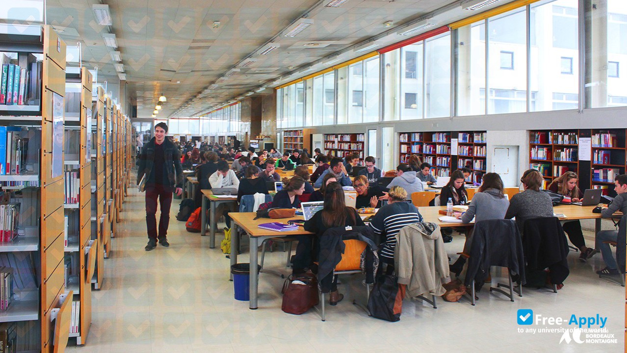 Photo de l’University Institute of Technology Michel  Montaigne Bordeaux #10