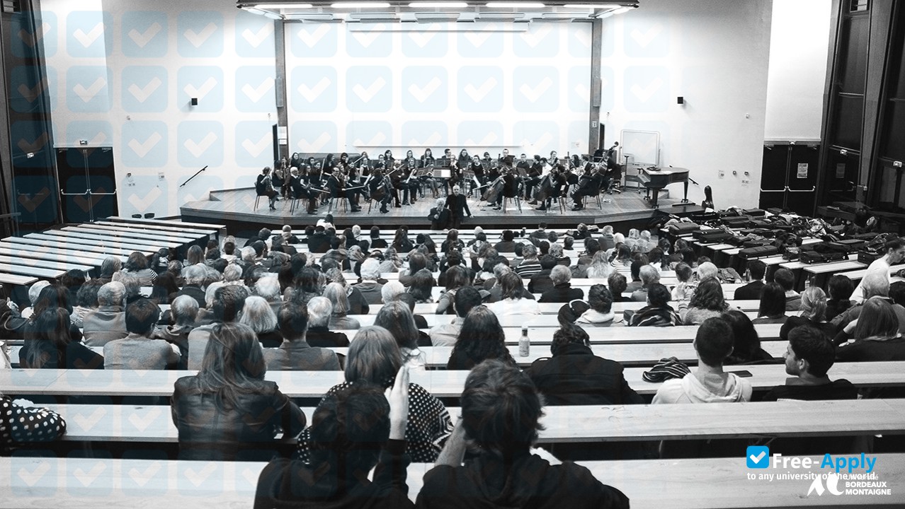 Photo de l’University Institute of Technology Michel  Montaigne Bordeaux #9