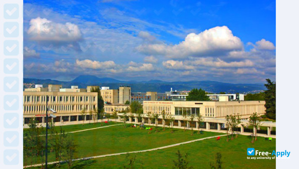 Photo de l’University Clermont Auvergne #2