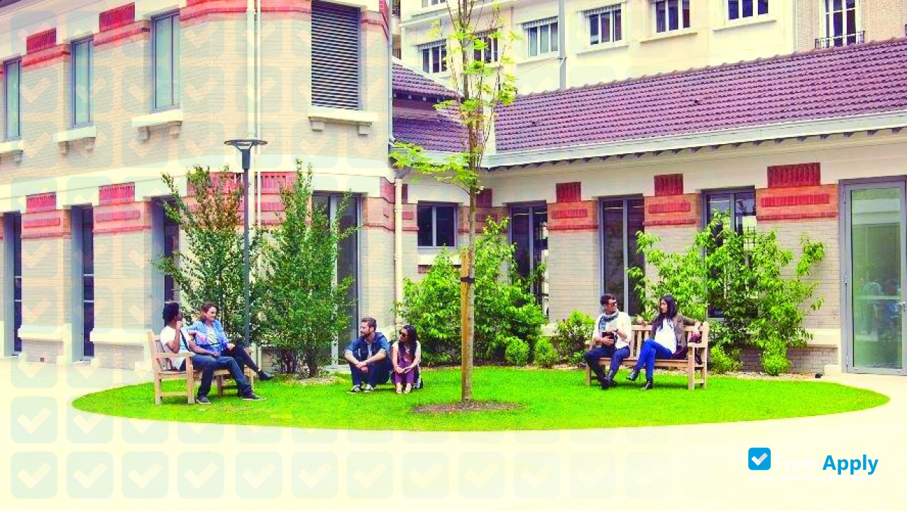 ECE Paris Graduate shool of Engineering photo #2