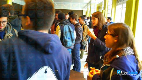 Foto de la School of Mines of Douai #5