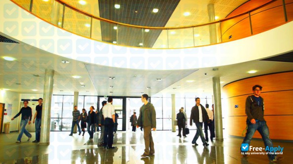 Foto de la ESSEC Business School #10