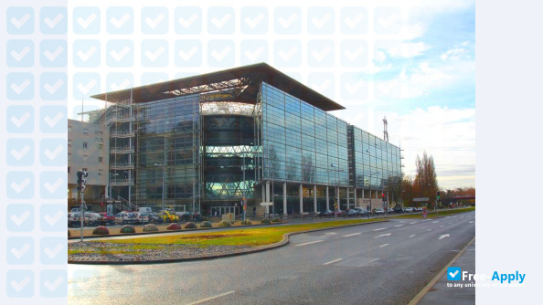 Université de Cergy-Pontoise photo #6