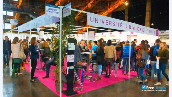 Photo de l’University Lumiere Lyon 2 #11
