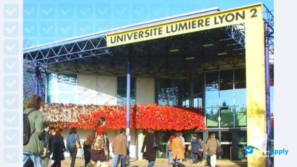 University Lumiere Lyon 2 фотография №12