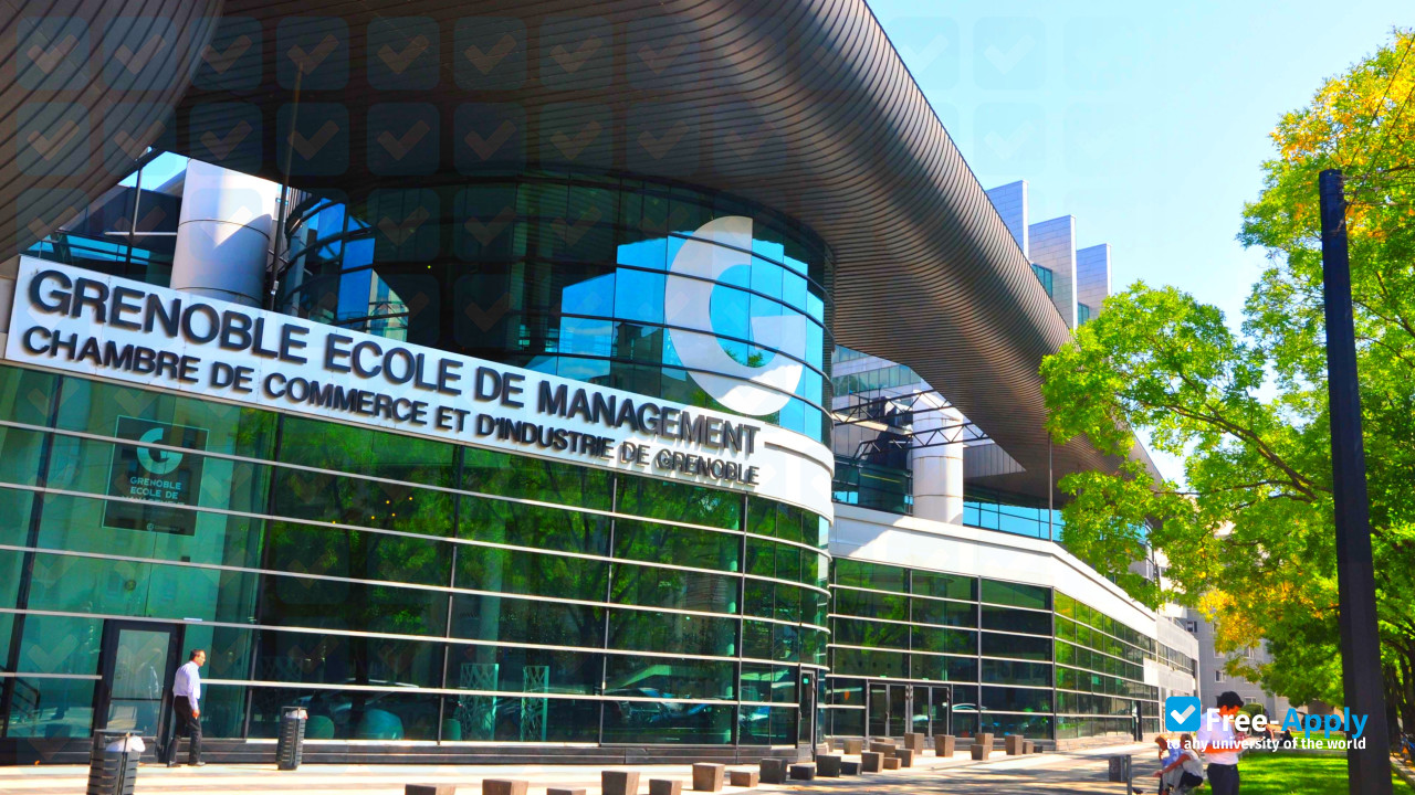 Photo de l’School of Management Marne la Vallee #10