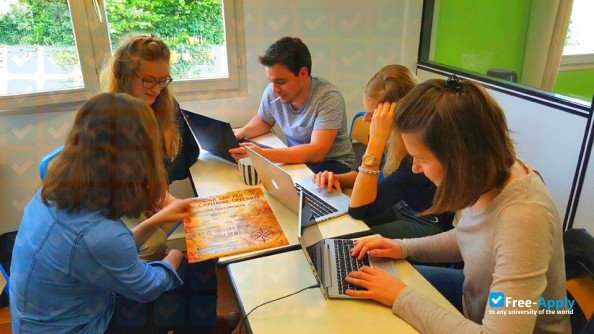 Photo de l’School of Management Marne la Vallee #8