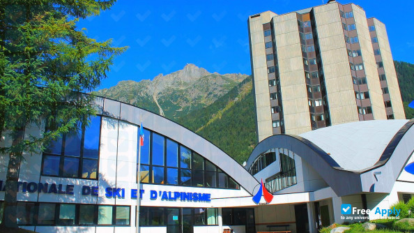 School of Skiing and Mountaineering photo #3