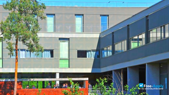 Photo de l’ESIGELEC Graduate School of Engineering #7