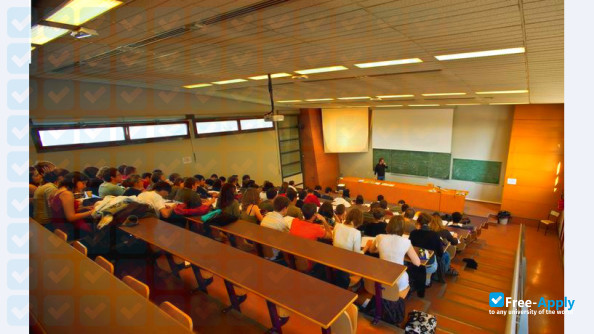 National Superior Engineering School of Industrial Technologies фотография №2