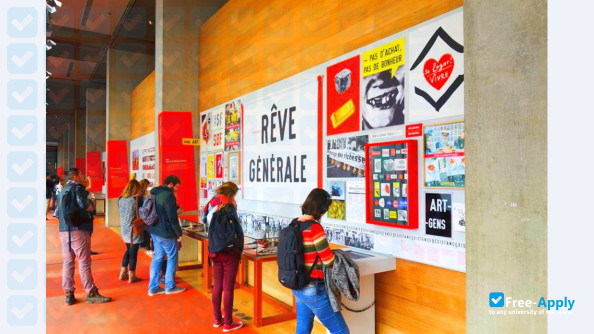 Foto de la School of Art of the Nord-Pas de Calais Cambrai #4
